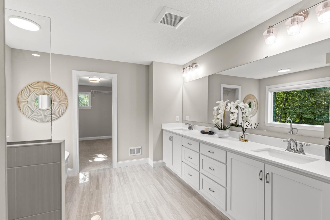 16957 Valley Road Eden Prairie, MN 55347 - Photo 27 of 64 Gallery Image 27