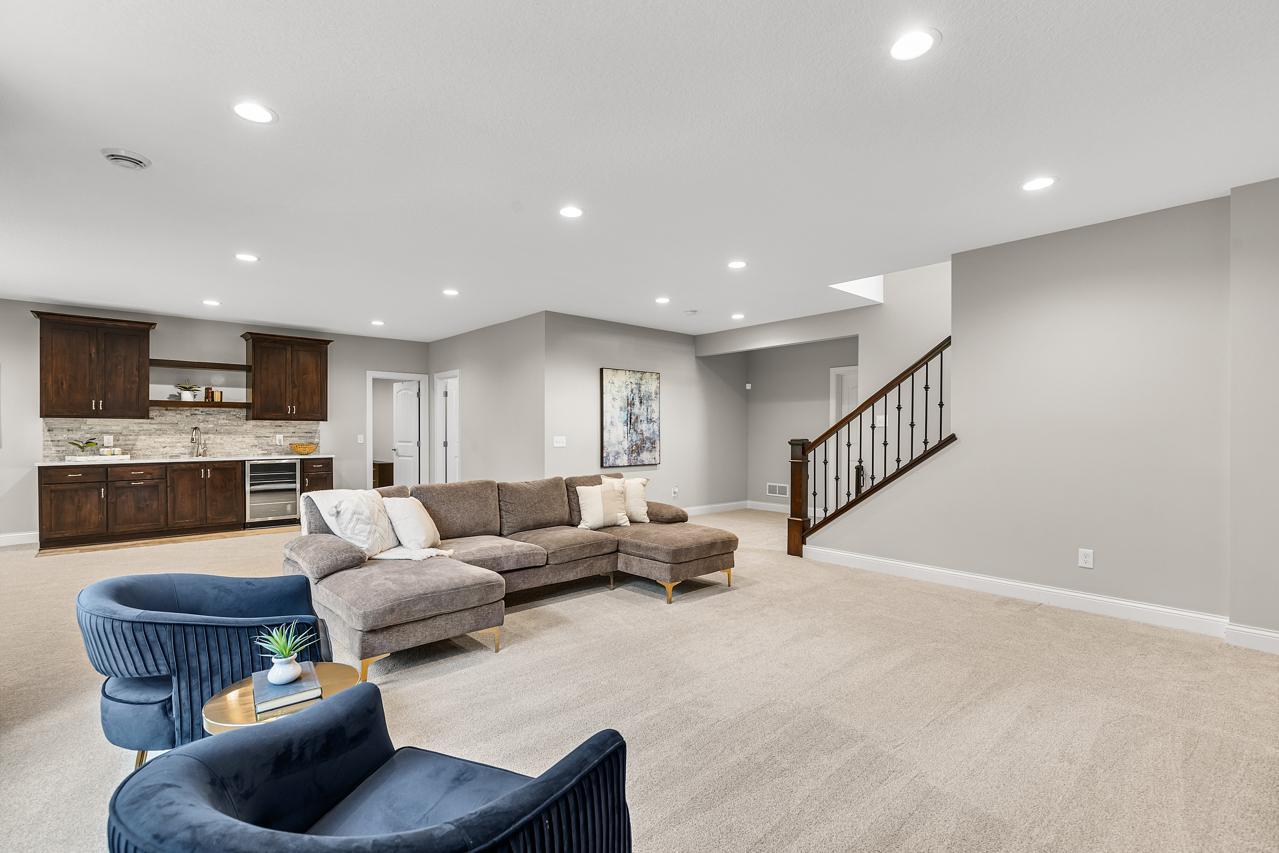 16957 Valley Road Eden Prairie, MN 55347 - Photo 47 of 64 Gallery Image 47