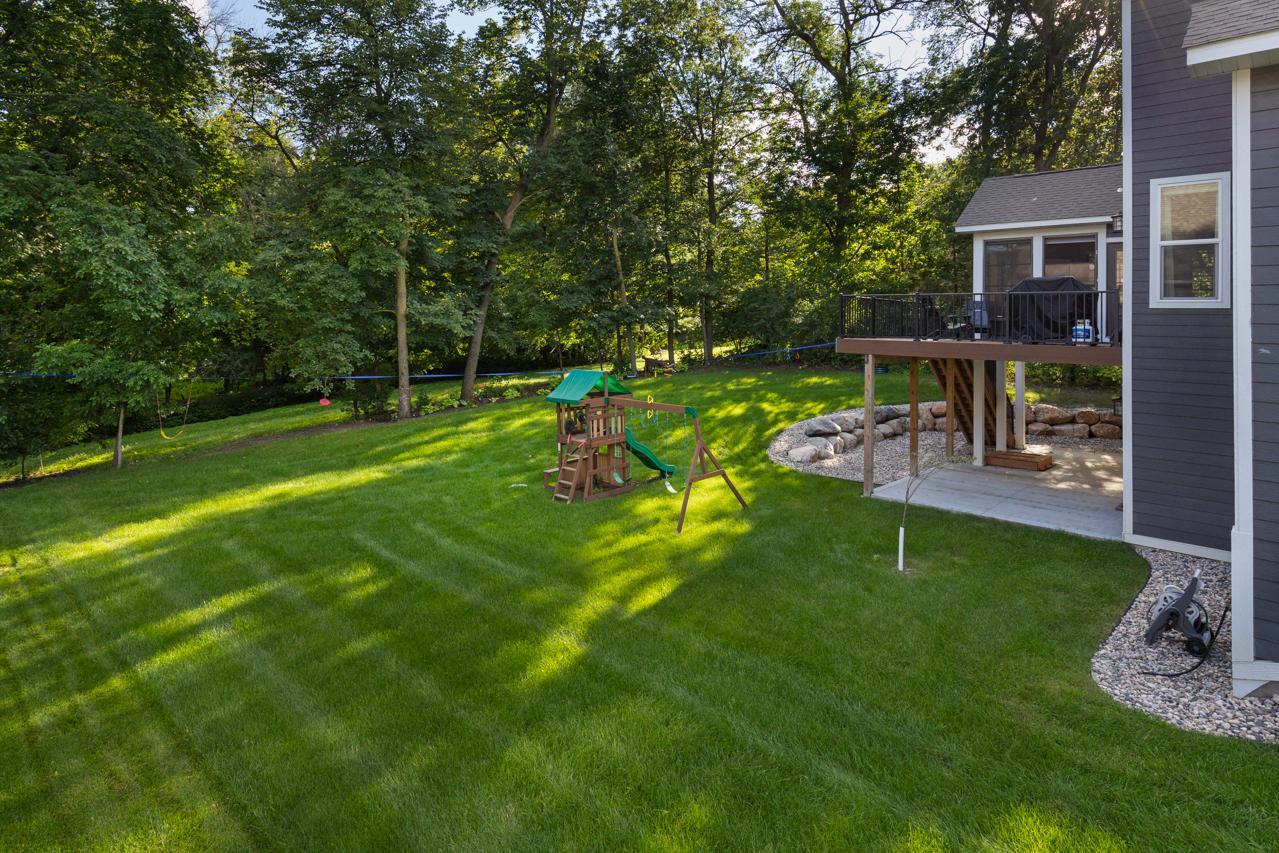 16957 Valley Road Eden Prairie, MN 55347 - Photo 62 of 64 Gallery Image 62