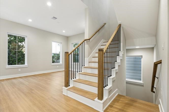 812 Thornton Road, Unit D Houston, TX 77018 - Photo 11 of 14 Gallery Image 11