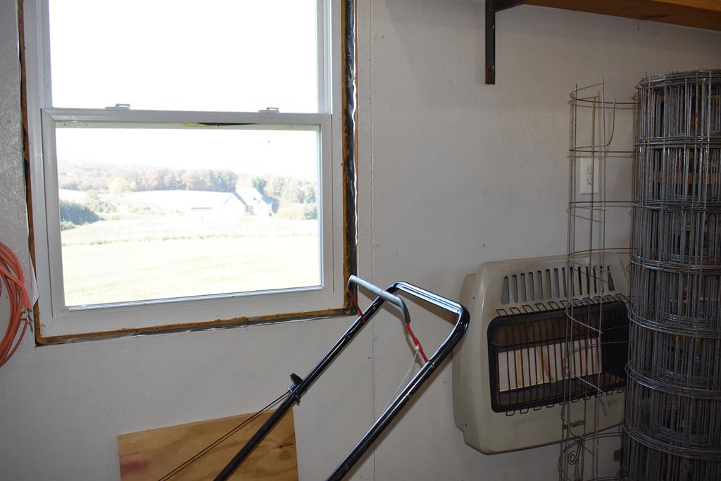 27 Crst Rdg Lane Ennice, NC 28623 - Photo 36 of 39 Gallery Image 36