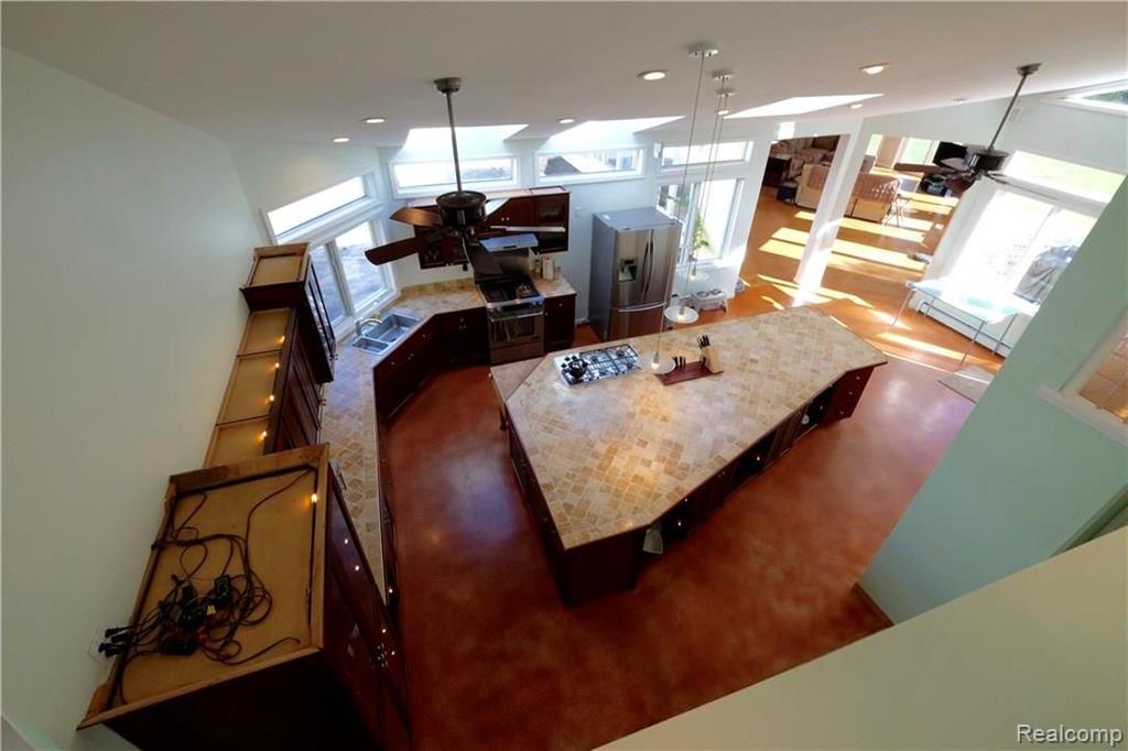 693 John R Road Rochester Hills, MI 48307 - Photo 25 of 36