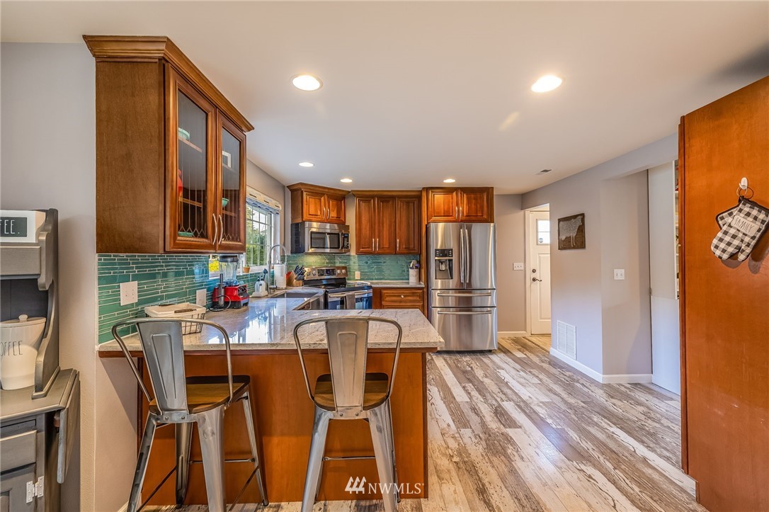 15049 Southeast 113th Street Renton, WA 98059 - Photo 11 of 30
