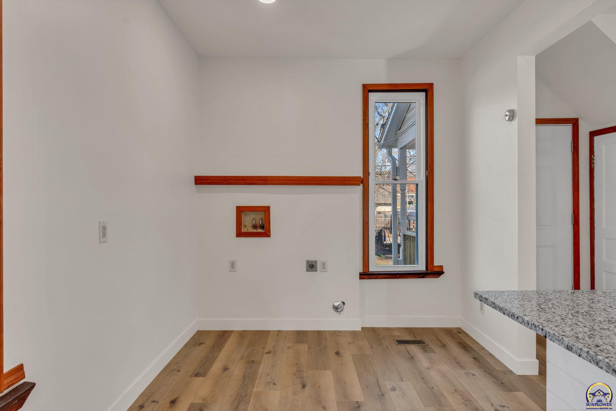 1192 Southwest Fillmore Street Topeka, KS 66604 - Photo 15 of 19