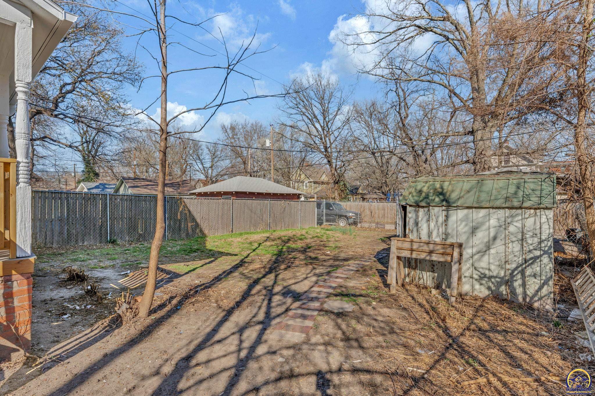 1192 Southwest Fillmore Street Topeka, KS 66604 - Photo 17 of 19