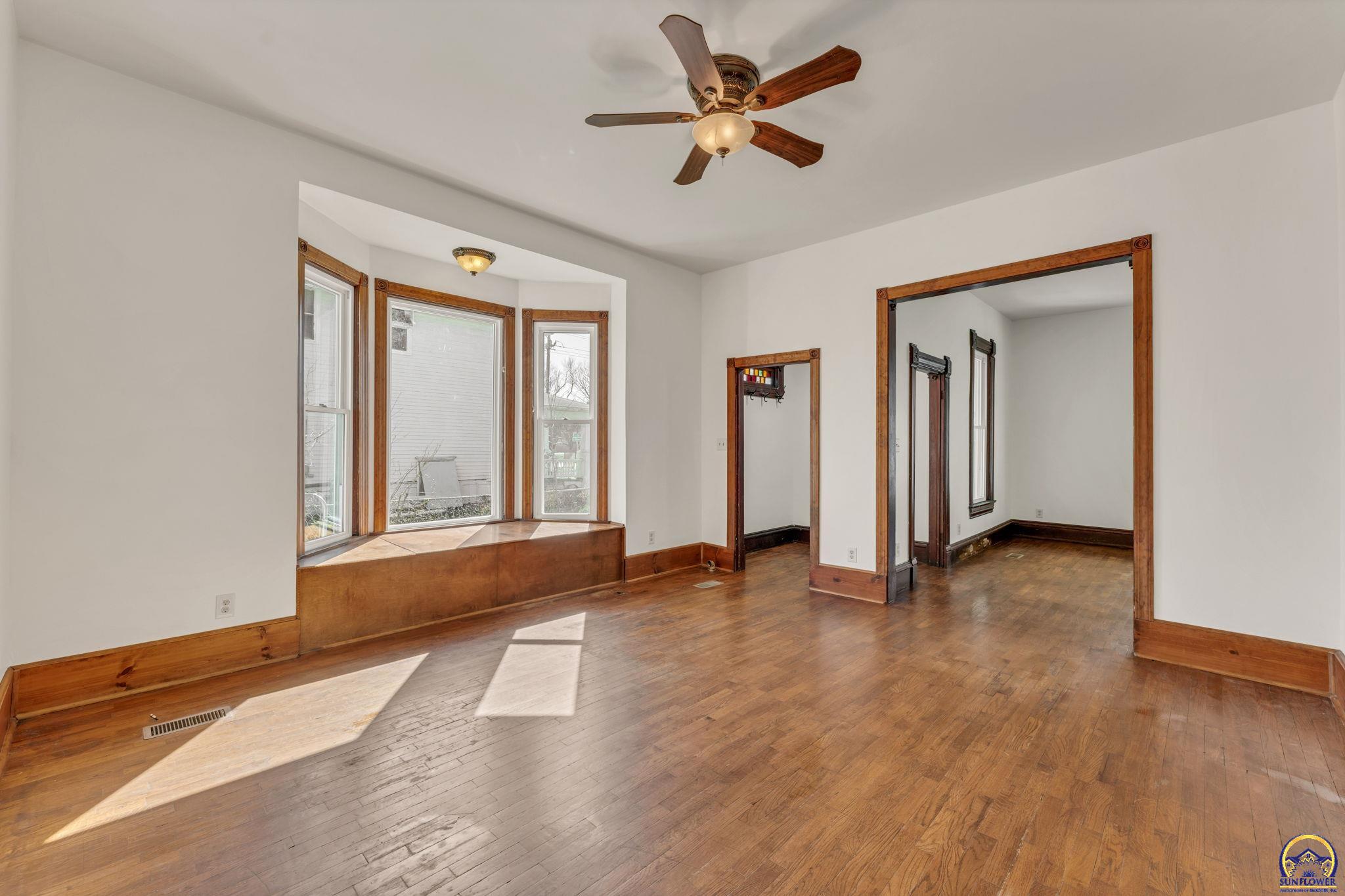 1192 Southwest Fillmore Street Topeka, KS 66604 - Photo 5 of 19