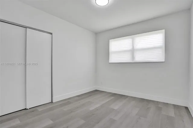 $799,999 | 1041 Northeast 169th Street, Miami, FL 33162