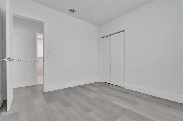 $799,999 | 1041 Northeast 169th Street, Miami, FL 33162