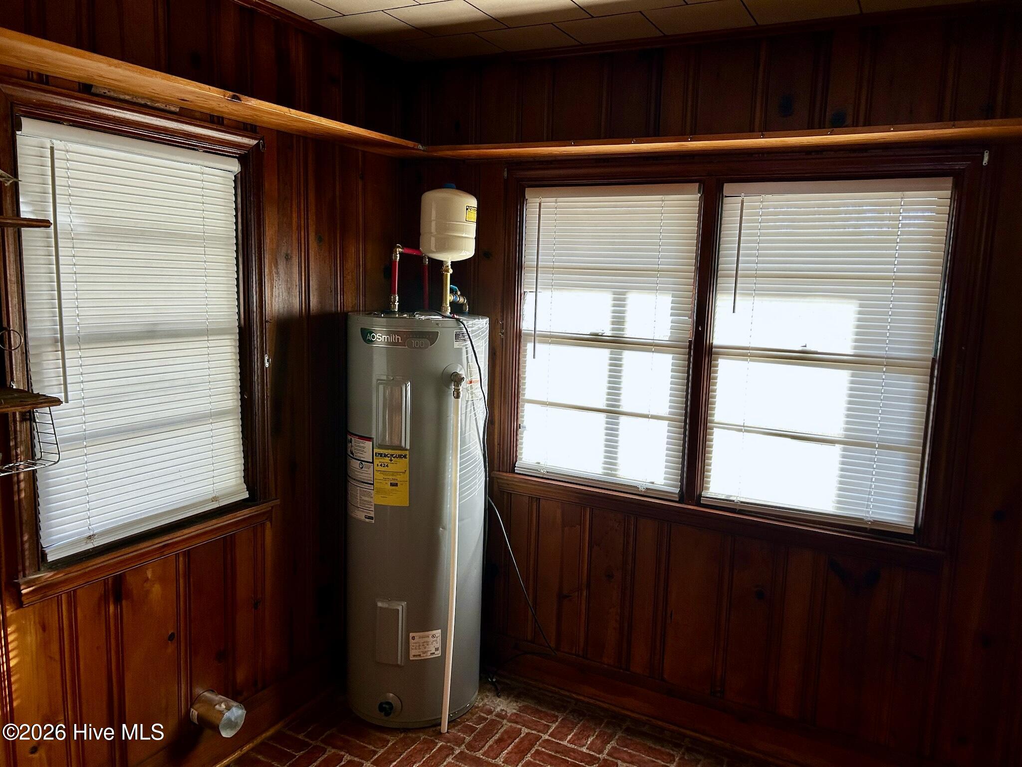101 McArthur Drive Rockingham, NC 28379 - Photo 4 of 16 laundry room