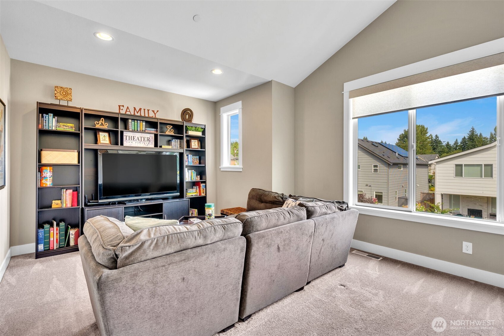 23216 9th Avenue Southeast Bothell, WA 98021 - Photo 27 of 40