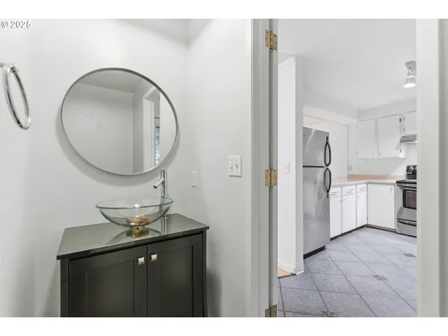 $279,999 | 13216 Northeast Salmon Creek Avenue, Unit K6, Vancouver, WA 98686