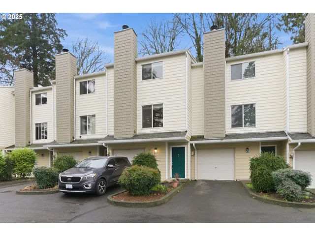 $279,999 | 13216 Northeast Salmon Creek Avenue, Unit K6, Vancouver, WA 98686