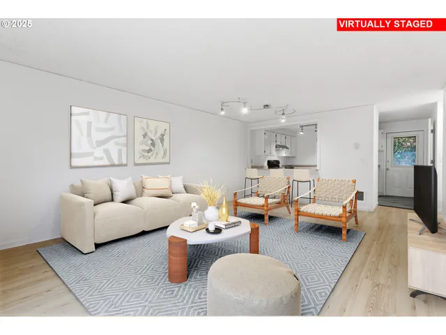 $279,999 | 13216 Northeast Salmon Creek Avenue, Unit K6, Vancouver, WA 98686