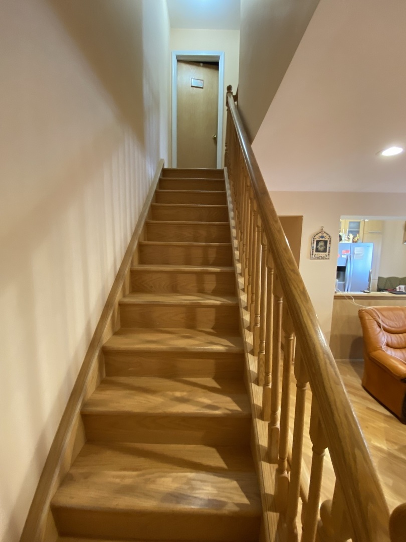 728 Inverrary Lane Deerfield, IL 60015 - Photo 8 of 15 a view of entryway