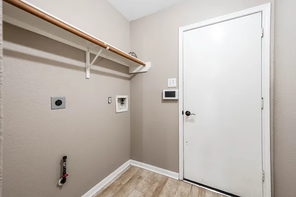 $1,700 | 1235 Chalk Rock Drive, Houston, TX 77067