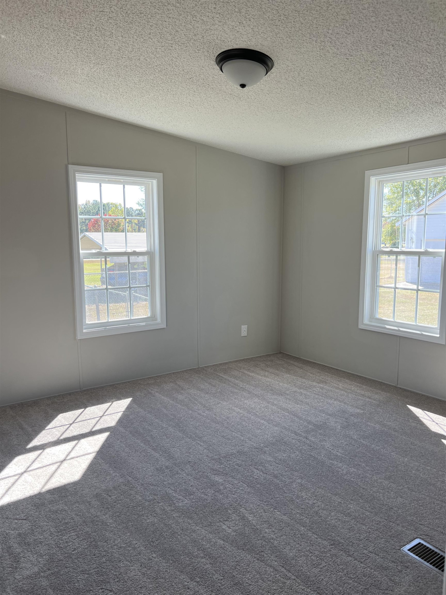 5272 Brogden Road Smithfield, NC 27577 - Photo 17 of 23 Photo 17