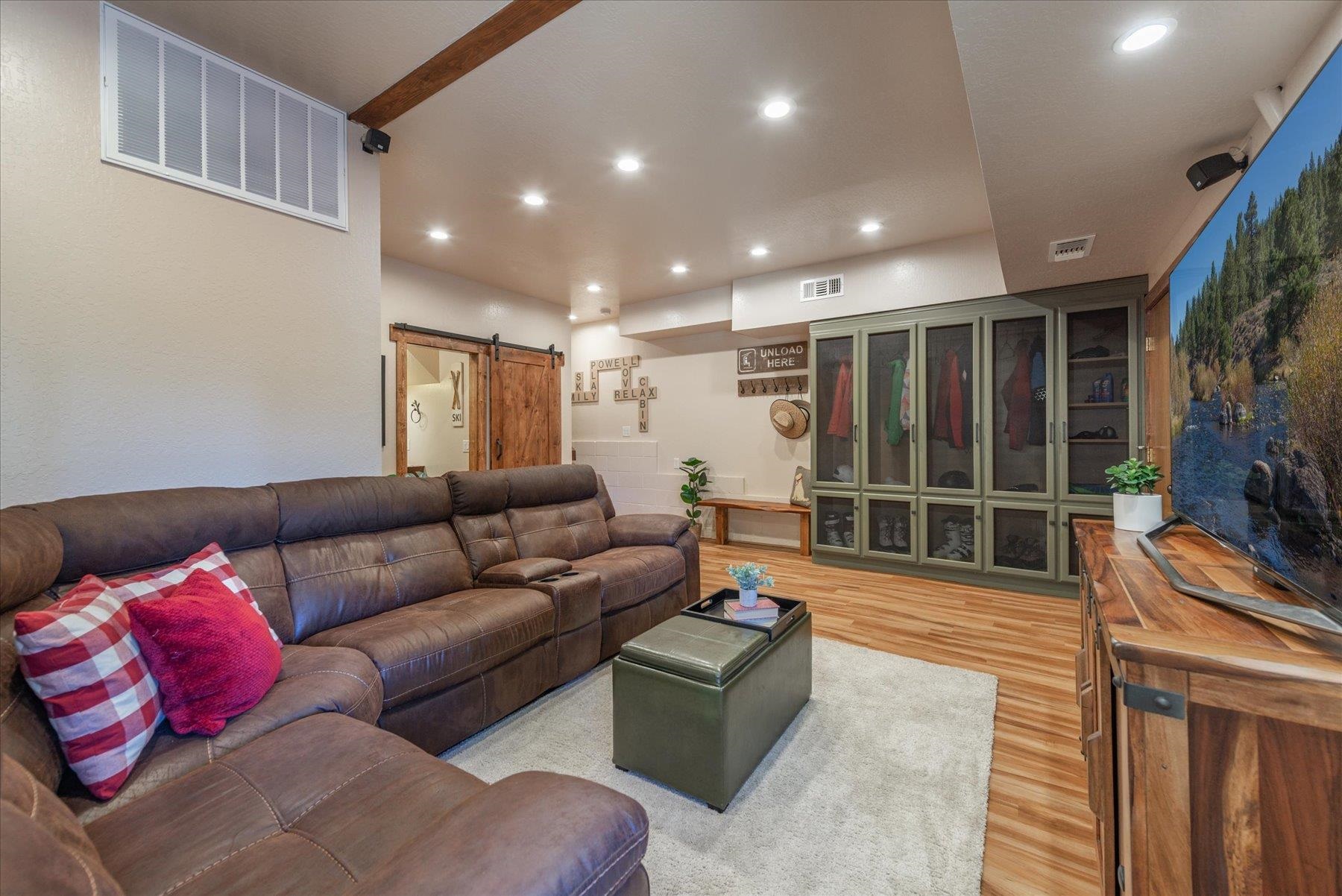 9335 Cascade Road Soda Springs, CA 95728 - Photo 16 of 21 Gallery Image 16