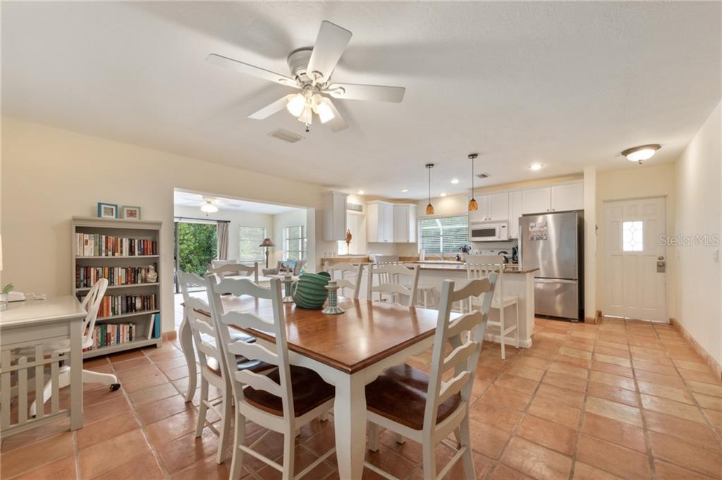 118 Hammock Road Anna Maria, FL 34216 - Photo 9 of 44 Gallery Image 9