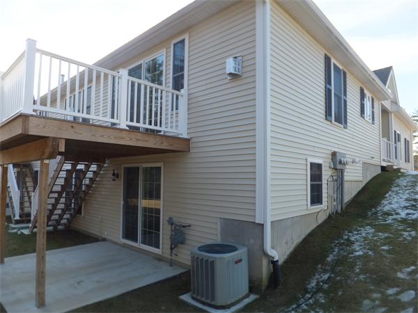 61 Riley Road, Unit 40 Lunenburg, MA 01462 - Photo 17 of 18 Gallery Image 17