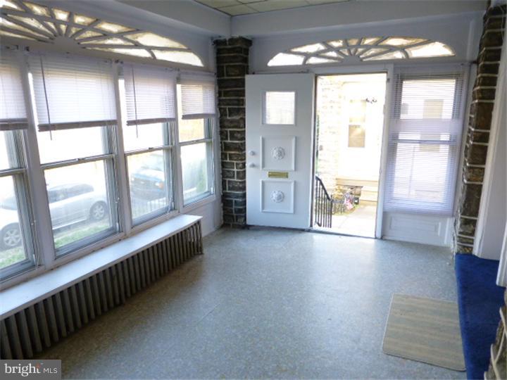 158 Glencoe Road Upper Darby, PA 19082 - Photo 2 of 24 Enclosed Porch