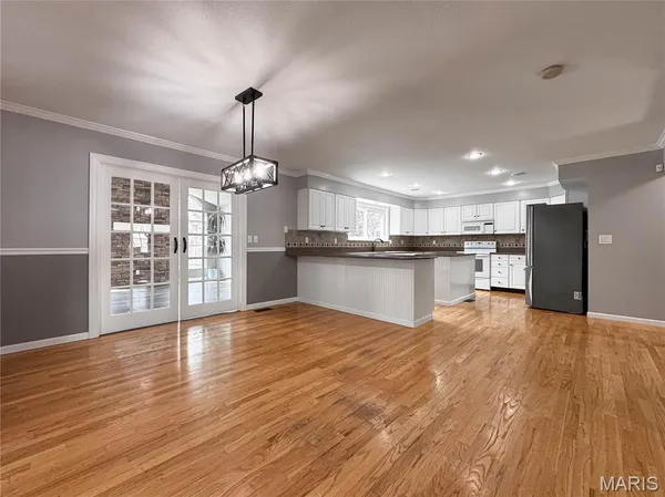 $359,900 | 6411 Northbrook Drive, Waterloo, IL 62298