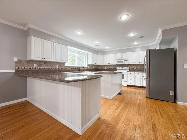 $359,900 | 6411 Northbrook Drive, Waterloo, IL 62298