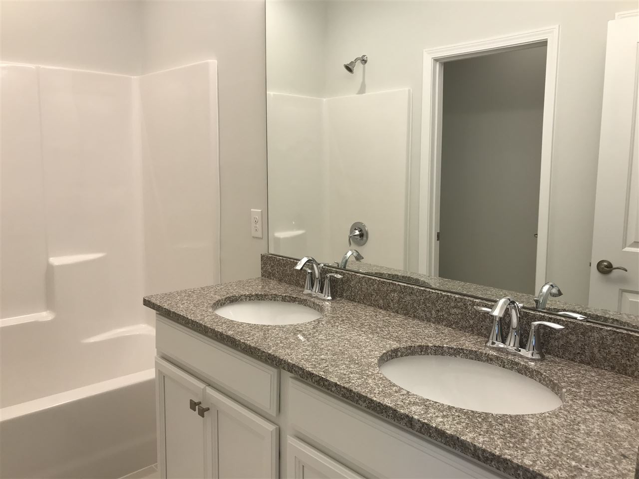 2506 Rambling Creek Road, Unit 32 Apex, NC 27523 - Photo 14 of 30 Bathroom