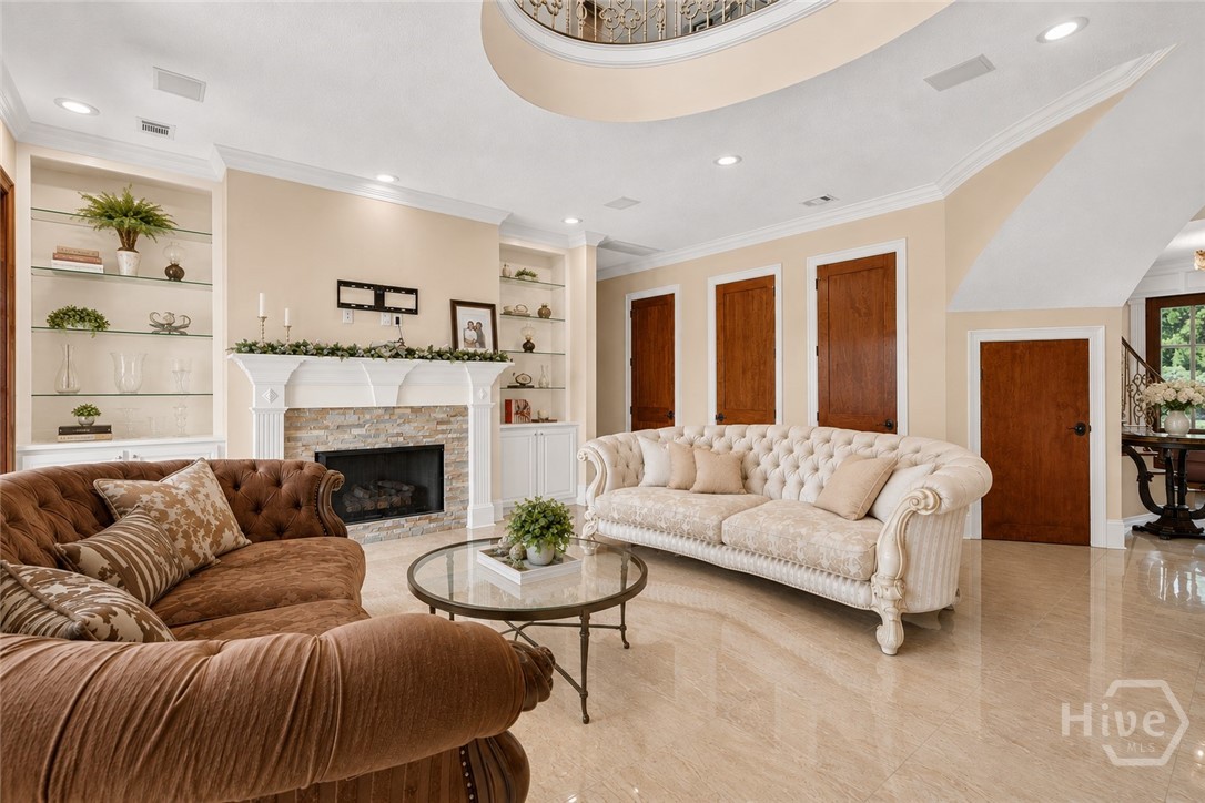 336 Spanton Crescent Pooler, GA 31322 - Photo 3 of 48 Family room off of kitchen