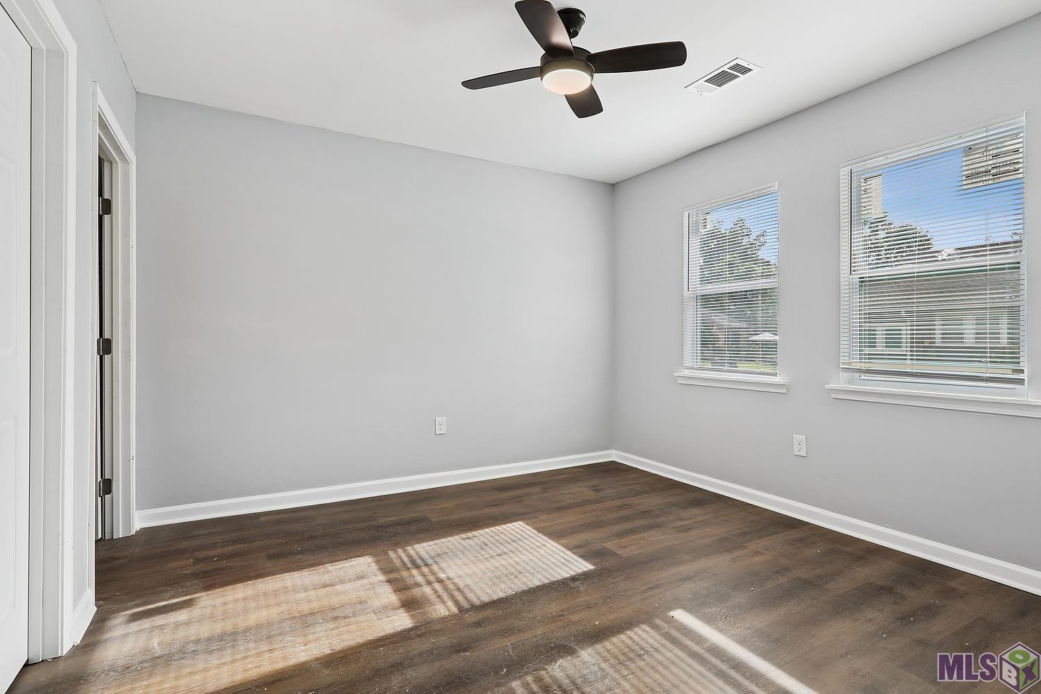 423-425 Gebelin Street Baton Rouge, LA 70802 - Photo 11 of 12 Open Floor Plan