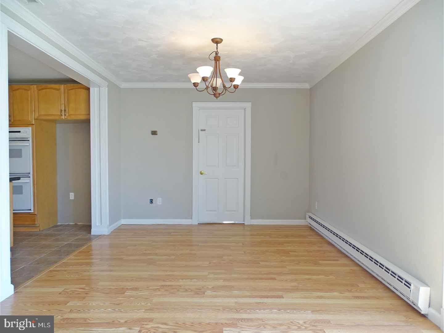 46 Hunt Road Levittown, PA 19056 - Photo 10 of 24 Gallery Image 10