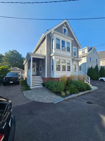 $2,595 | 23 Columbia Court, Portsmouth, NH 03801