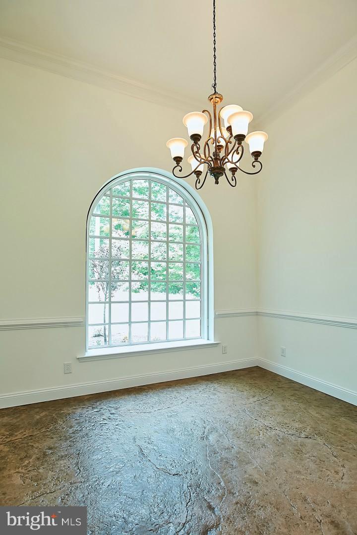 6 Ridgeview Circle Fredericksburg, VA 22406 - Photo 12 of 29 Dining Room