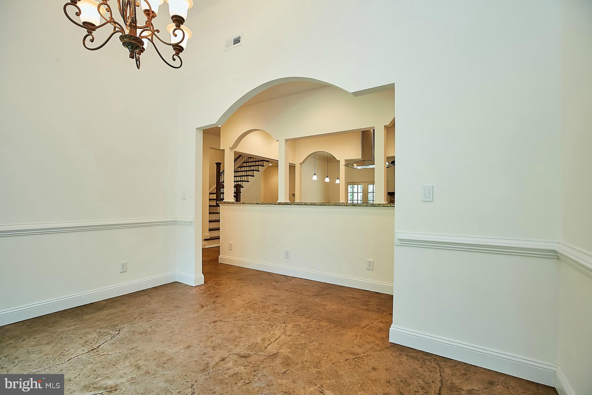 6 Ridgeview Circle Fredericksburg, VA 22406 - Photo 13 of 29 Dining Room