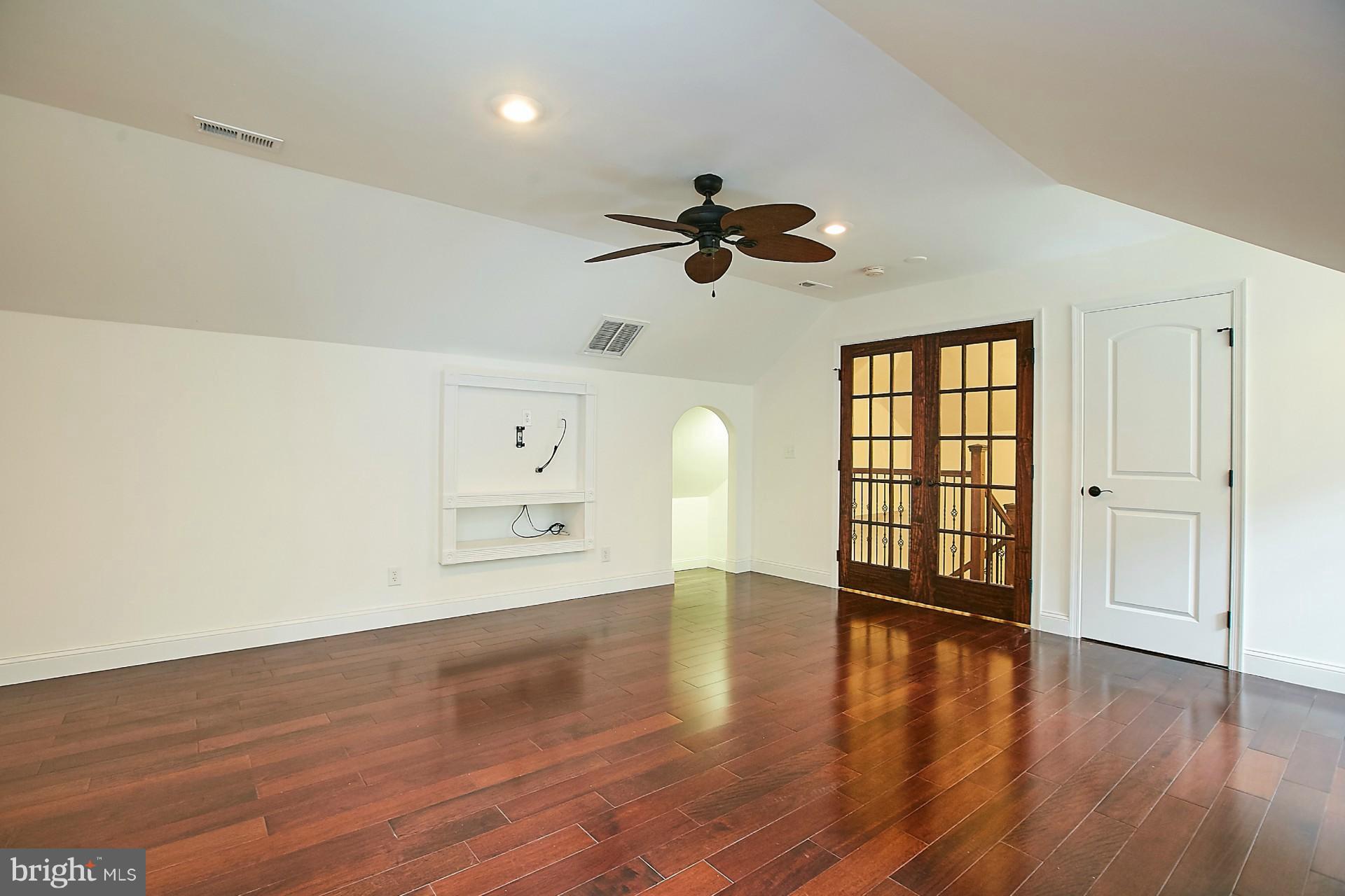 6 Ridgeview Circle Fredericksburg, VA 22406 - Photo 23 of 29 Bedroom (Master)