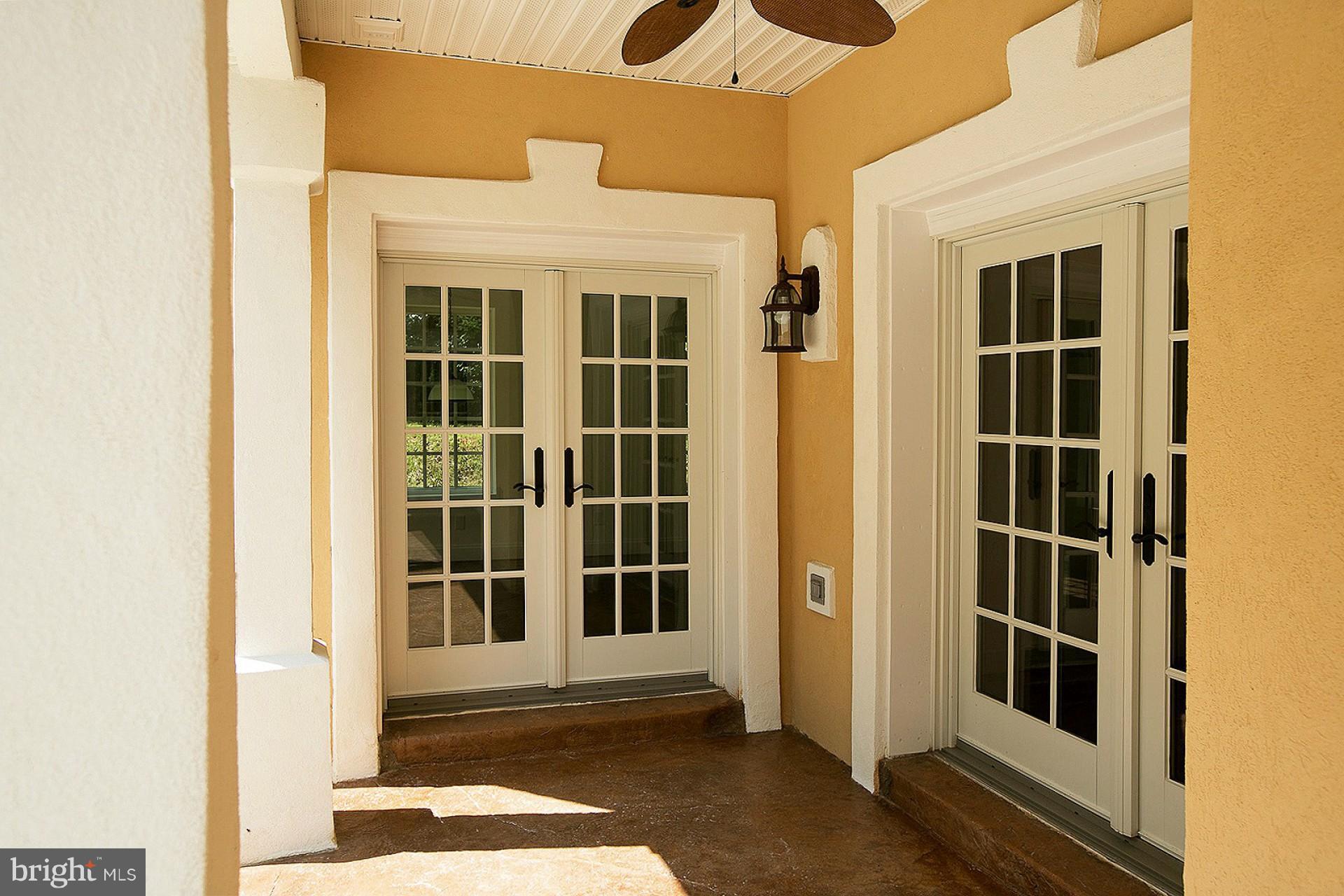 6 Ridgeview Circle Fredericksburg, VA 22406 - Photo 28 of 29 Exterior (Rear)