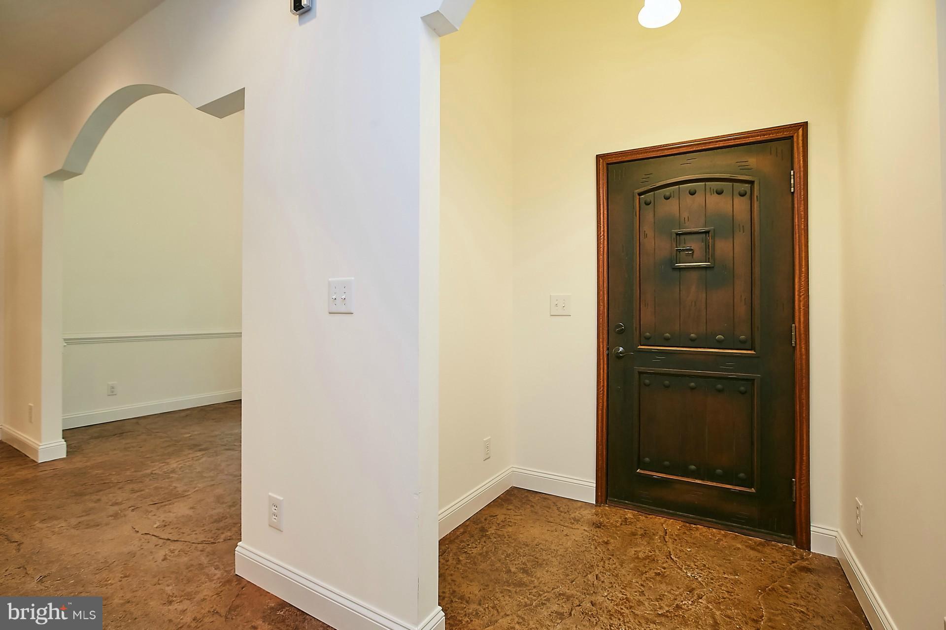6 Ridgeview Circle Fredericksburg, VA 22406 - Photo 5 of 29 Interior (General)