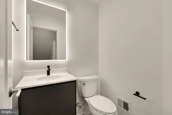 $5,950 | 5414 Goshawk Alley, Bethesda, MD 20816