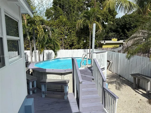 $3,500 | 124 South Bay Harbor Drive, Unit 124, Key Largo, FL 33037