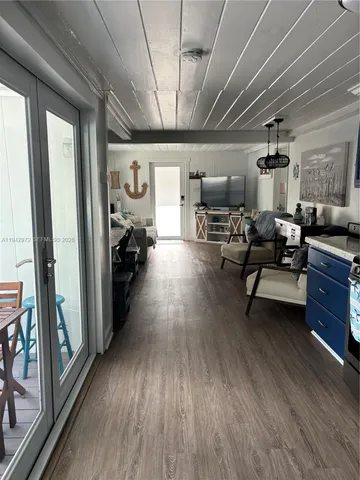 $3,500 | 124 South Bay Harbor Drive, Unit 124, Key Largo, FL 33037