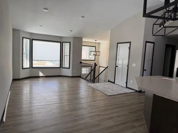 $2,550 | 614 Dillon Avenue North, Montrose, MN 55363