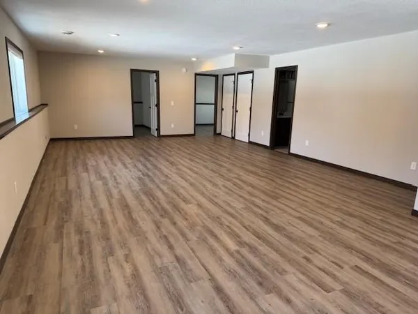 $2,550 | 614 Dillon Avenue North, Montrose, MN 55363