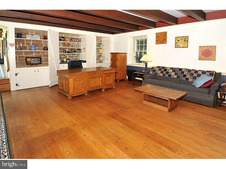 1425 Scrope Road Rydal, PA 19046 - Photo 11 of 25 Family Room