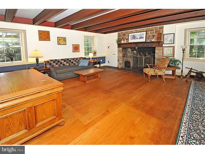 1425 Scrope Road Rydal, PA 19046 - Photo 9 of 25 Family Room