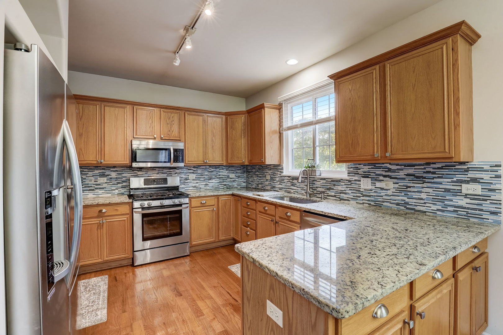 119 South Pleasant Road Lake Zurich, IL 60047 - Photo 15 of 62 Gallery Image 15
