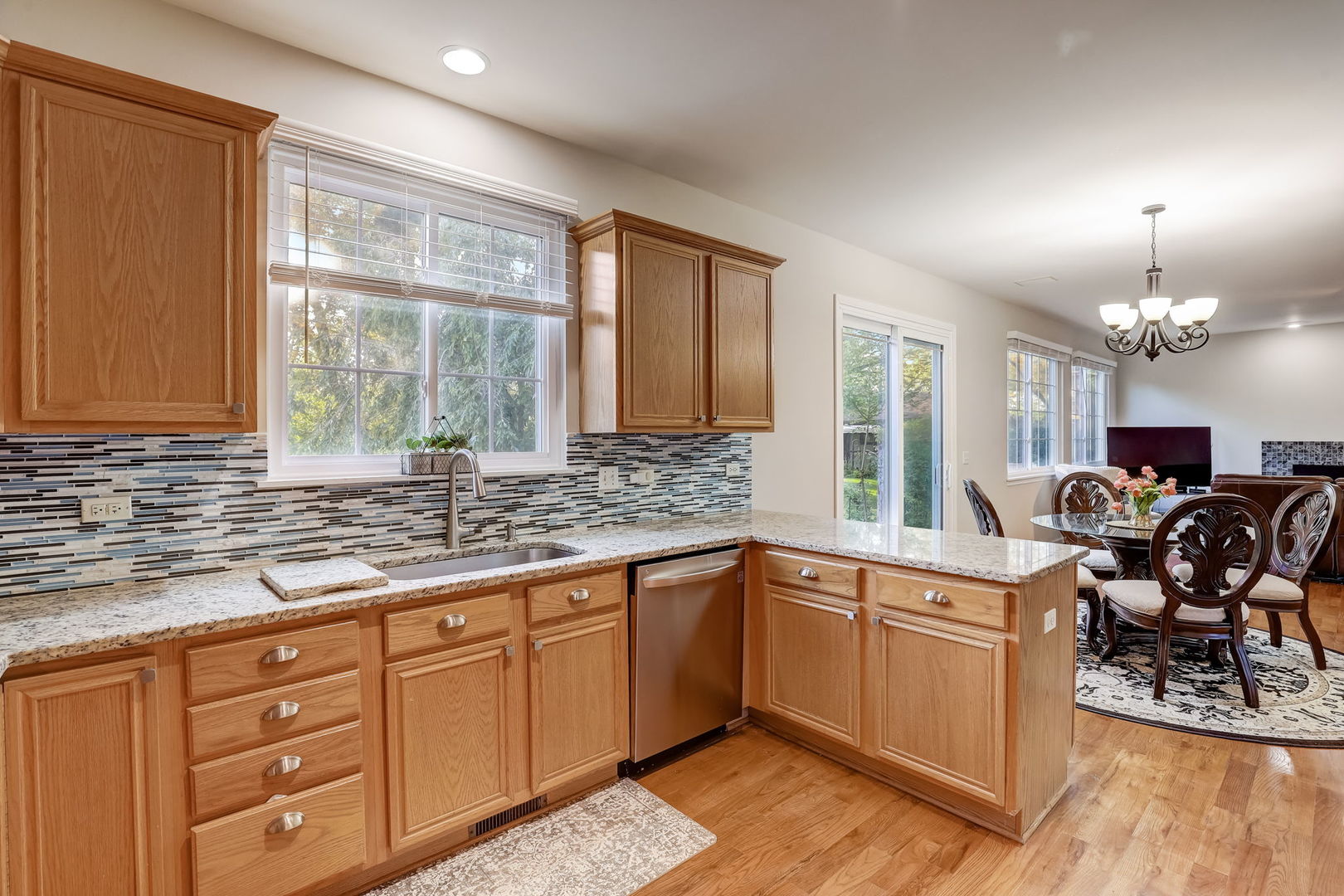 119 South Pleasant Road Lake Zurich, IL 60047 - Photo 3 of 62 Gallery Image 3