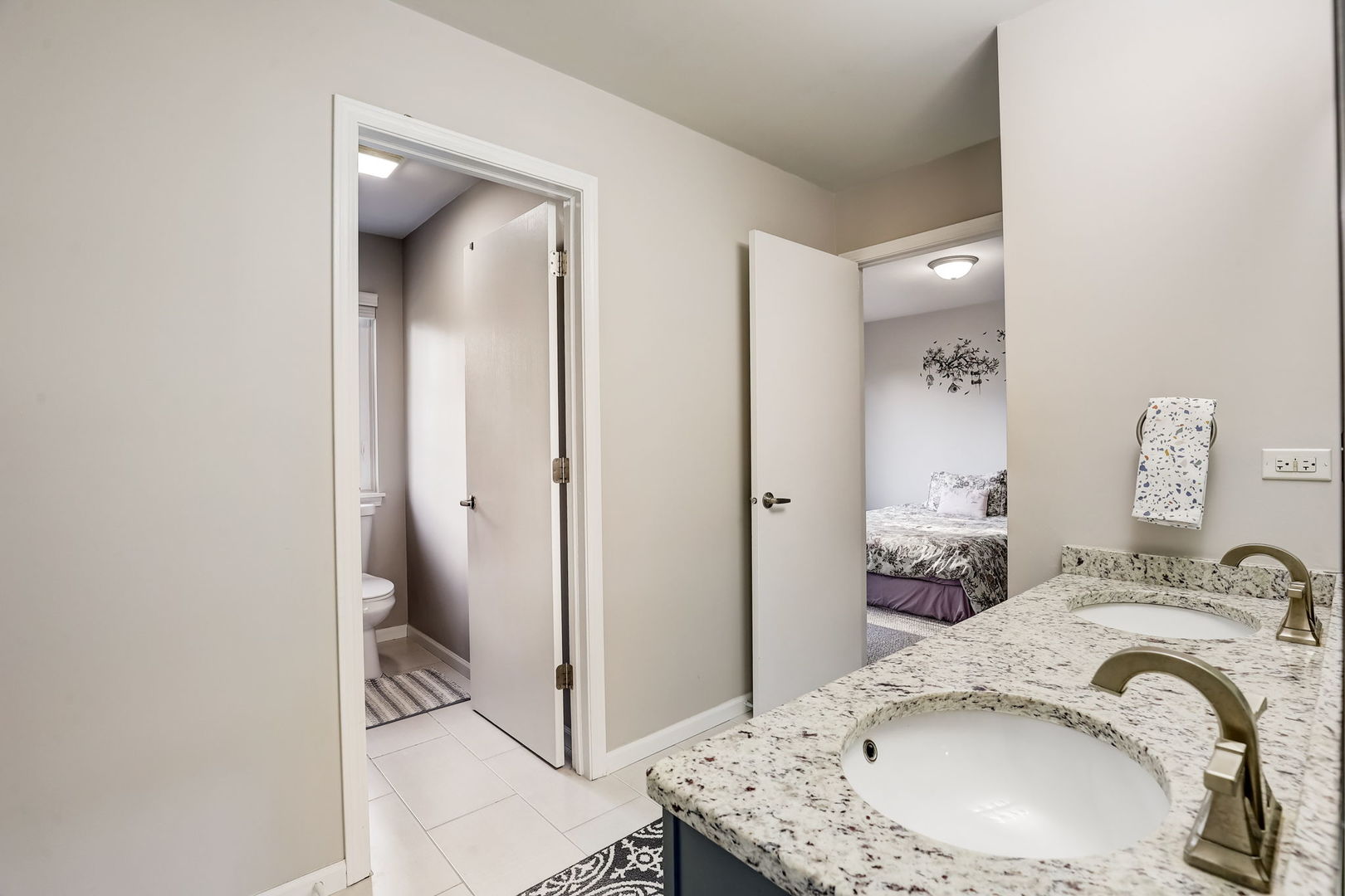 119 South Pleasant Road Lake Zurich, IL 60047 - Photo 43 of 62 Gallery Image 43