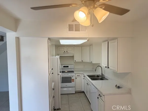 $2,595 | 51025 Avenida Martinez, Unit A, La Quinta, CA 92253