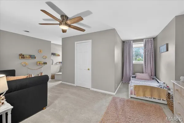 $1,150,000 | 326 Luther Lane, Glendale, MO 63122