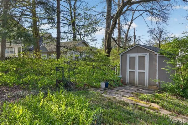 $1,150,000 | 326 Luther Lane, Glendale, MO 63122