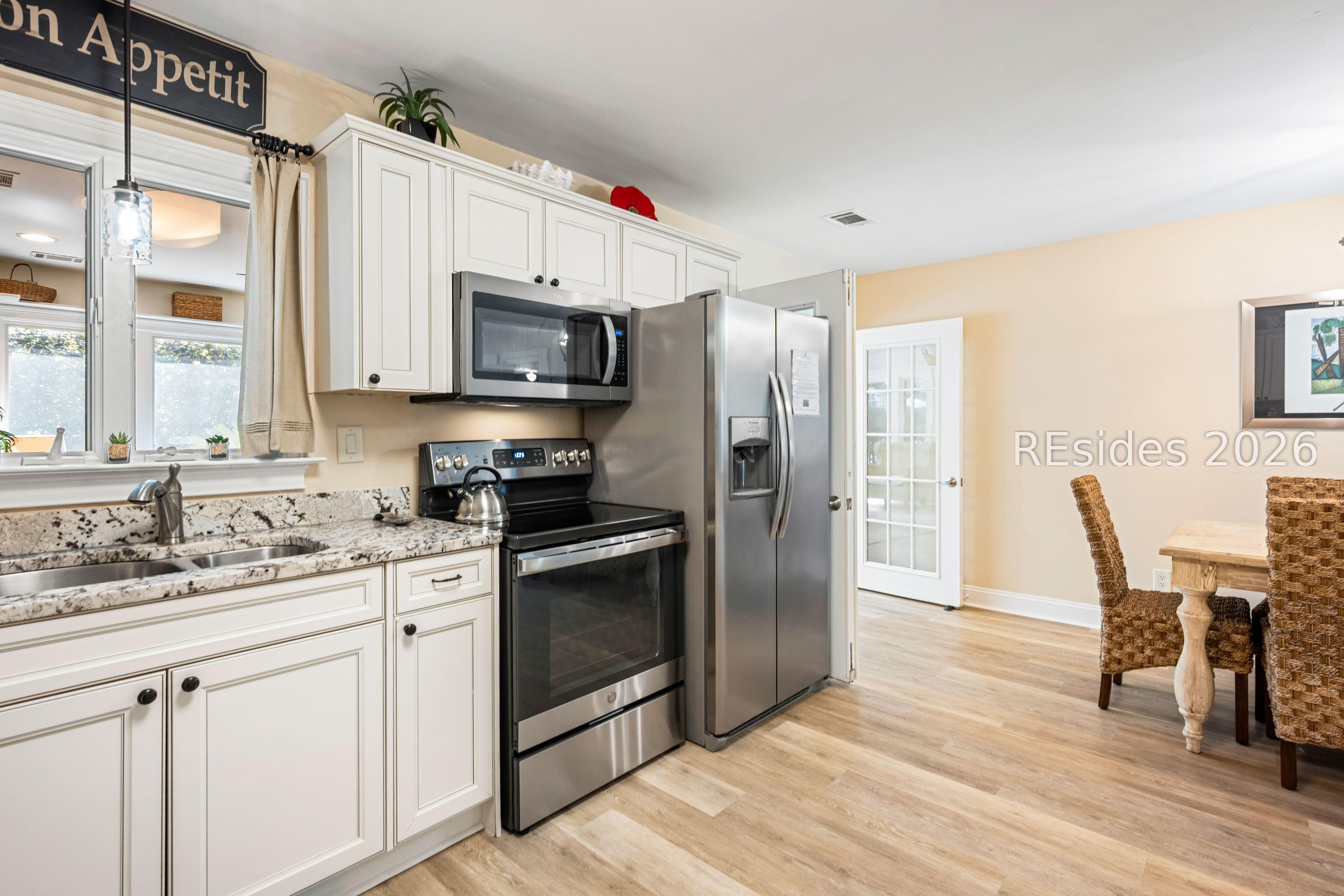 2 Night Hawk Street Hilton Head Island, SC 29928 - Photo 29 of 70 Stainless steel appliances